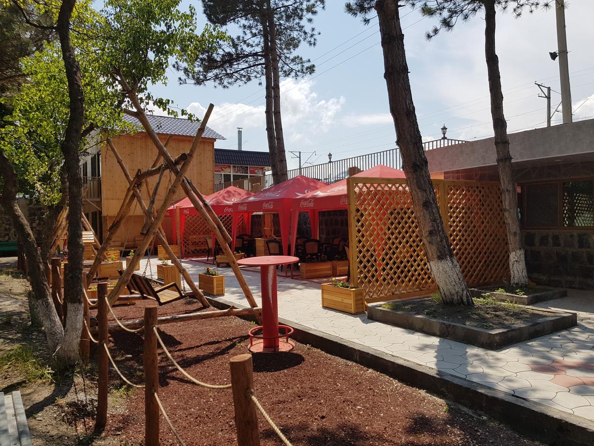 סבאן Jrahars Resort מראה חיצוני תמונה