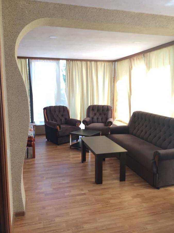 סבאן Jrahars Resort מראה חיצוני תמונה